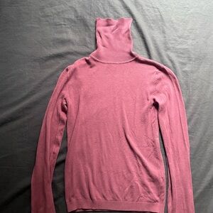 Pull&Bear Dusty Rose Turtleneck Sweater